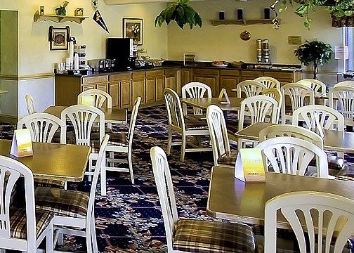 Hotel M Morgantown - Wvu Area Restaurang bild